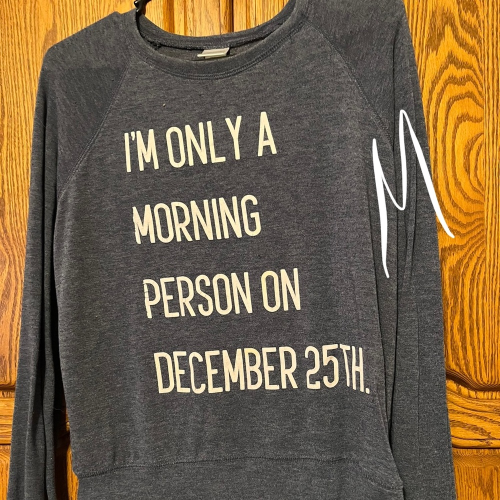 Long sleeve tee